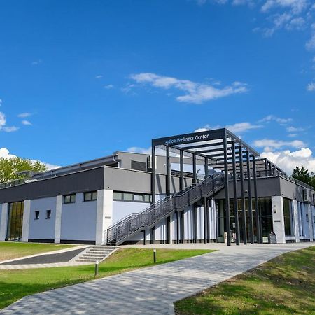 Prenociste Sport Hostel Ada Exterior foto